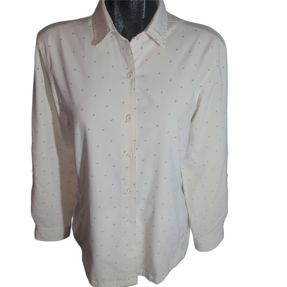 Wind River No Fly Zone White  Button-Up Outdoor Fishing Shirt M